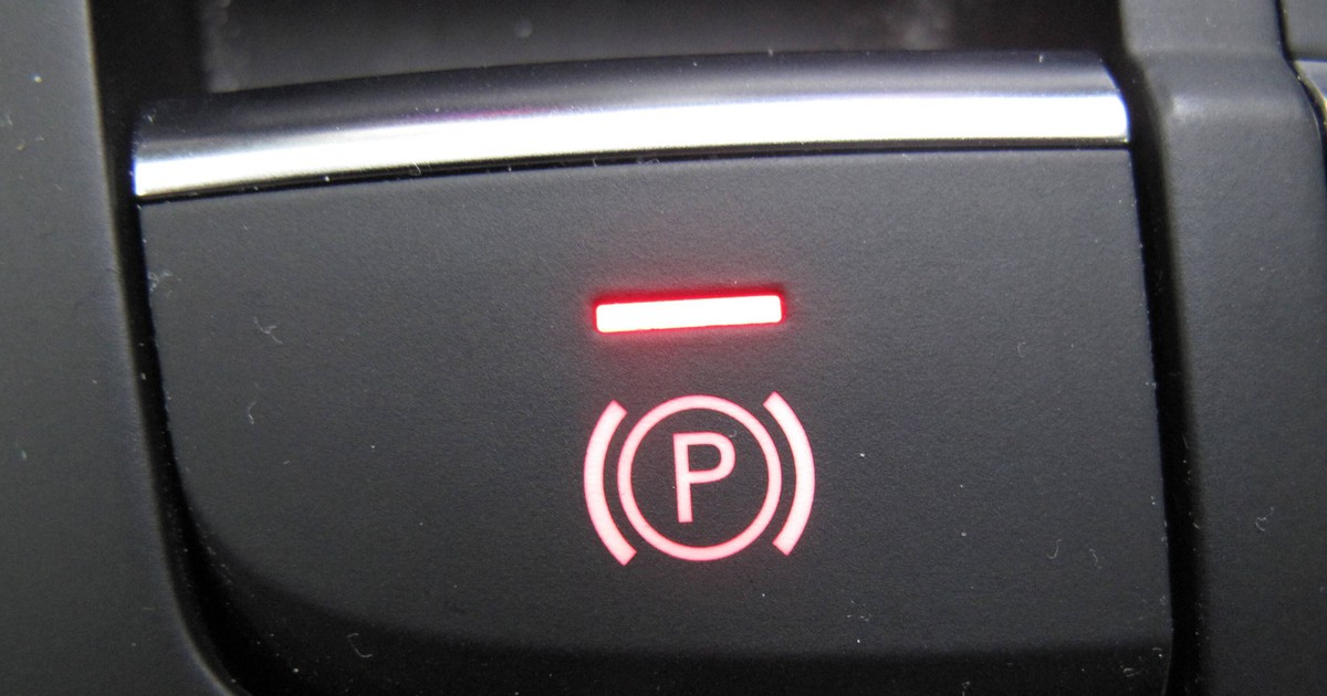 Das bedeuten die ganzen Warn- und Kontrolllampen am Auto