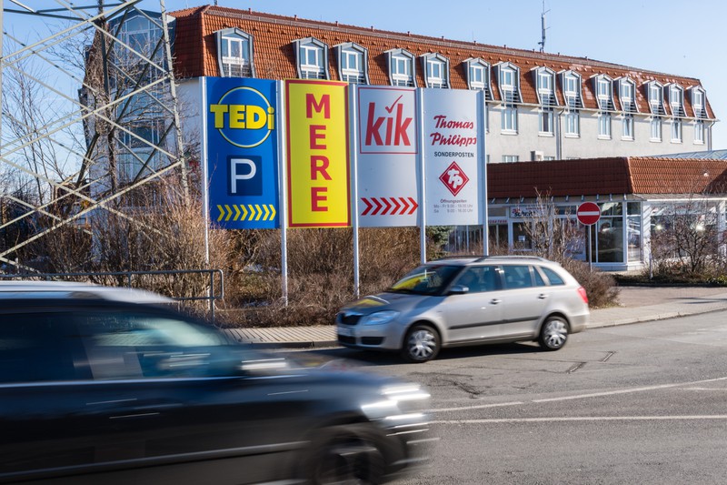 Rotes Auto-Kennzeichen: Was steckt dahinter?