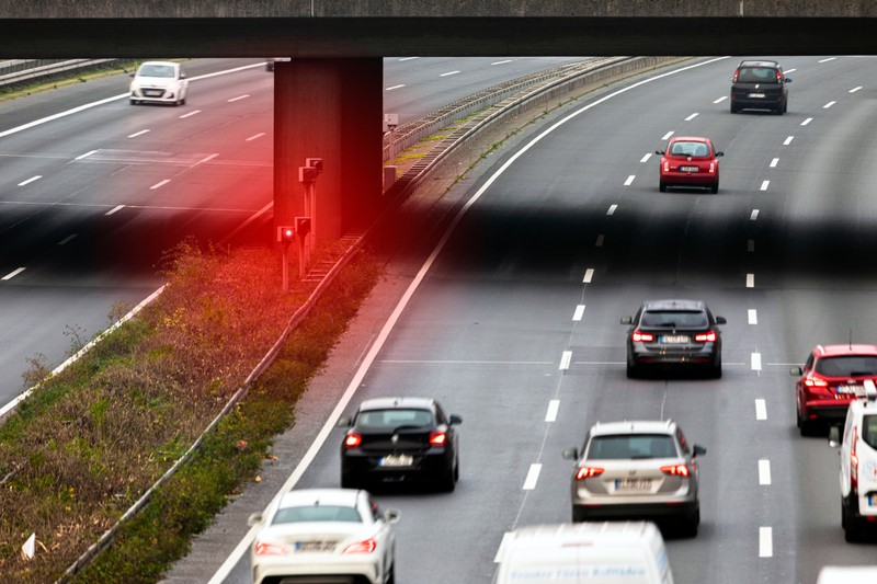 Wie viel das Bußgeld kosten wird, lässt sich im Bußgeldkatalog nachgucken