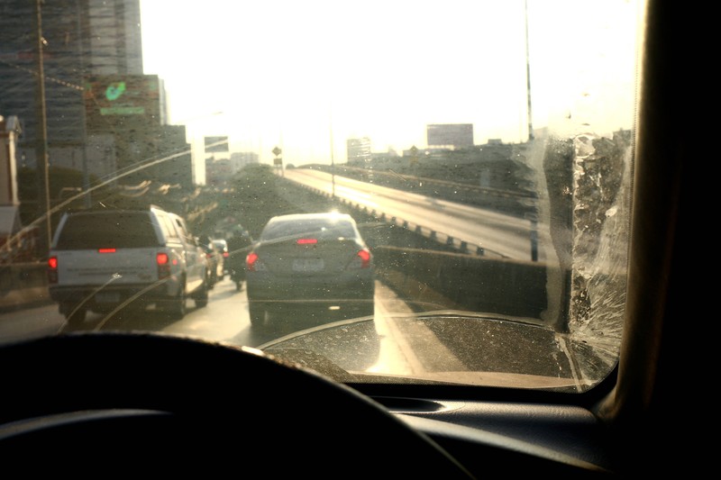 Ein Fehler im Winter ist es, das Auto von innen nicht zu reinigen.