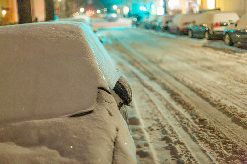 Manche Dinge sollte man im Winter als Autofahrer besser nicht machen.