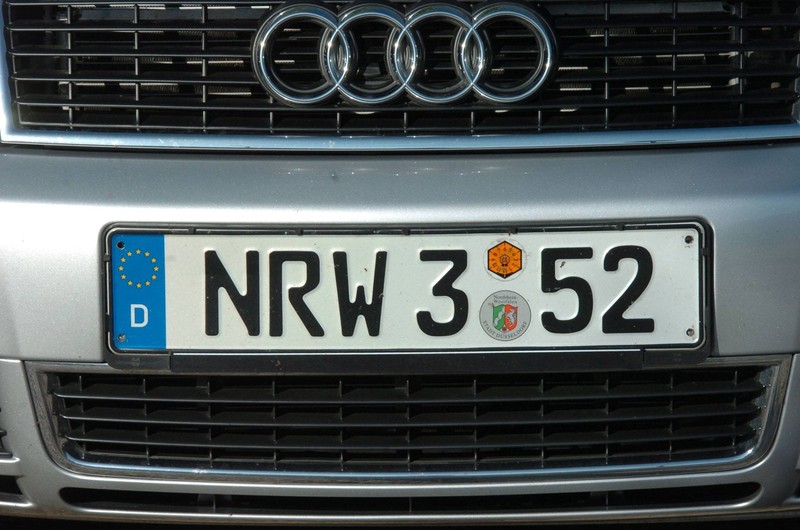 Die Kennzeichen der Landesregierung sind besonders