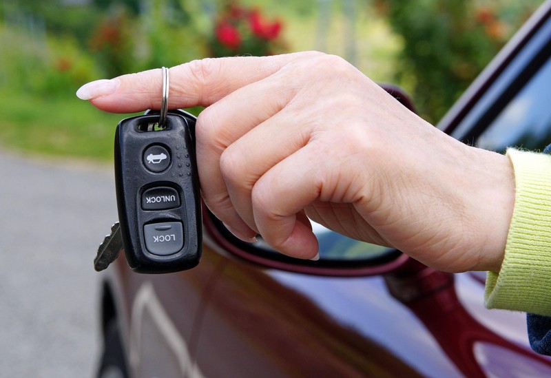 Der Funkschlüssel ist für viele Autofahrer noch etwas ganz neues.