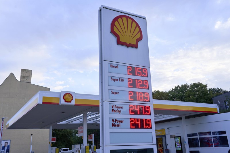 ADAC und Shell beenden nach 20 Jahren ihren 1-Cent-Tankrabatt.