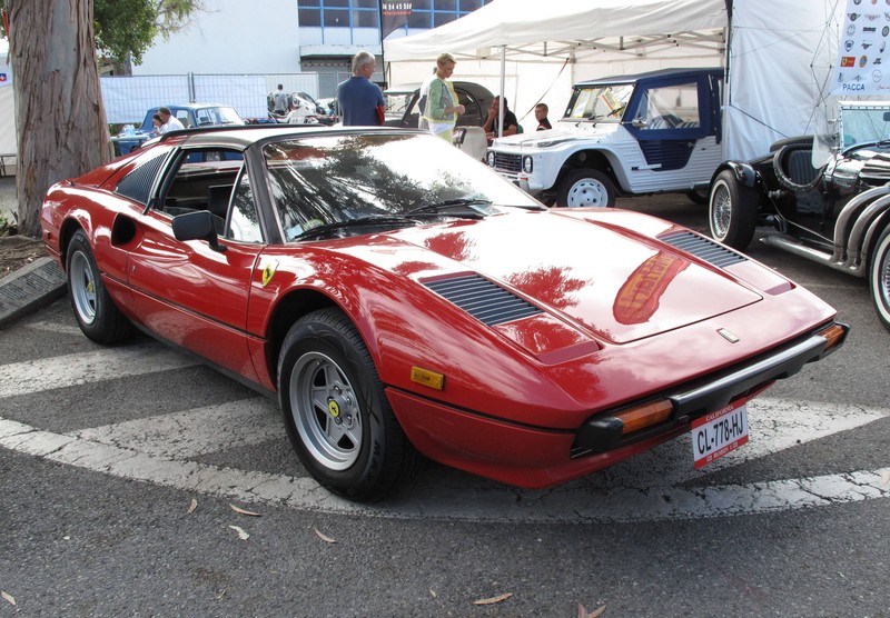 Es handelt sich um das Kult-Auto aus dem Film "Magnum".