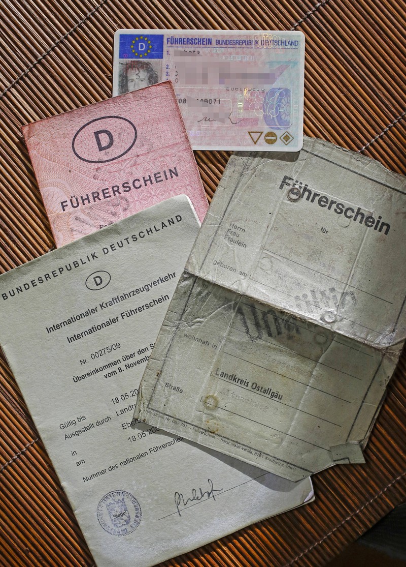 Führerscheine, die ab dem 1. Januar 1999 ausgestellt wurden, haben eine Frist einzuhalten.