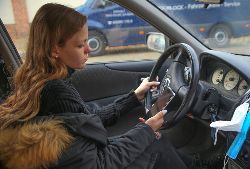 Kann ich meinen Führerschein auch übers Handy vorzeigen?