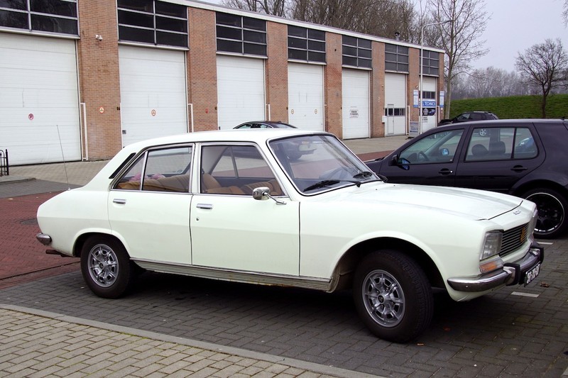 Der Peugeot 504 war für viele Zwecke bereits im Einsatz.