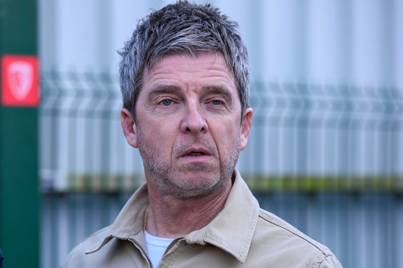 Noel Gallagher besitzt zwar keine Fahrerlaubnis, hat aber dennoch ein Auto.