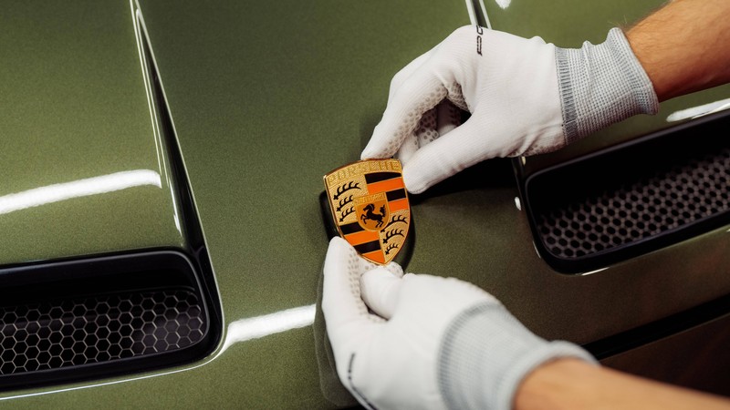 Das Logo von Porsche ist extrem berühmt. Aber wer kennt die Geschichte dahinter?