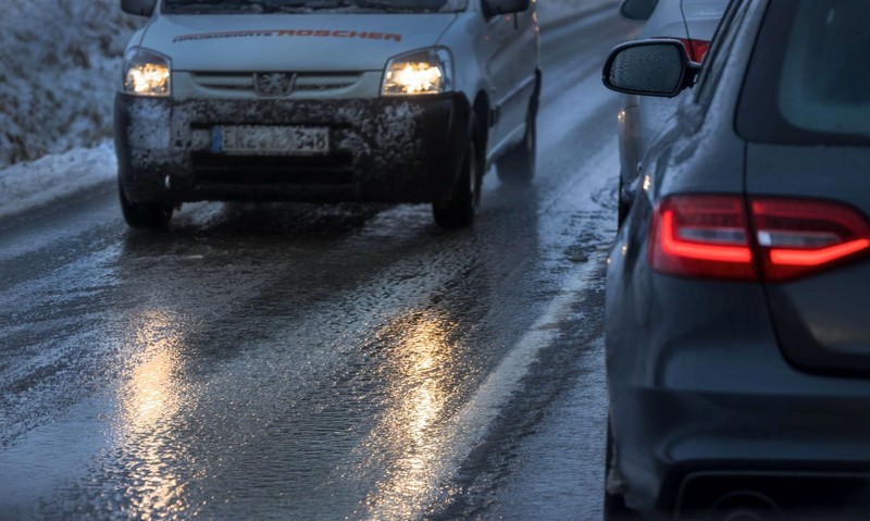 Nummernschilder sind am schnellsten verdreckt.