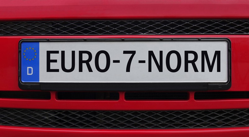 Die Abgasnorm Euro 7 soll dafür sorgen, dass Fahrzeuge in der EU insgesamt weniger Schadstoffe verursachen.