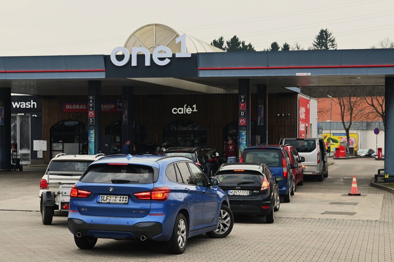 Wann lohnt es sich, für Benzin ins Ausland zu fahren?